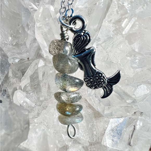 Labradorite Mermaid Crystal Necklace - Picture 2 of 6